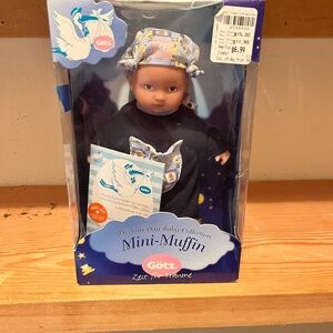 Mini muffin doll